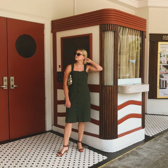 Meet your Posher, Paiton - Picture 1 of 1